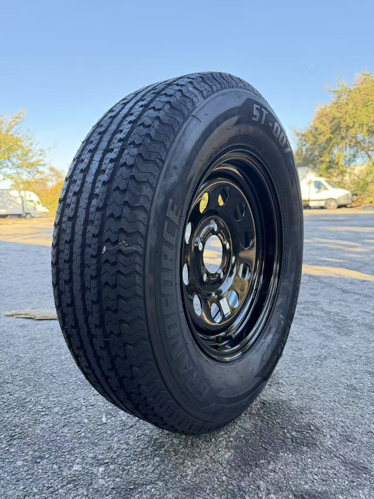 1PC Grandforce Trailer Tire & Wheel Assembly ST225/75R15 10PR on 15x6 6x5.5 Black Modular