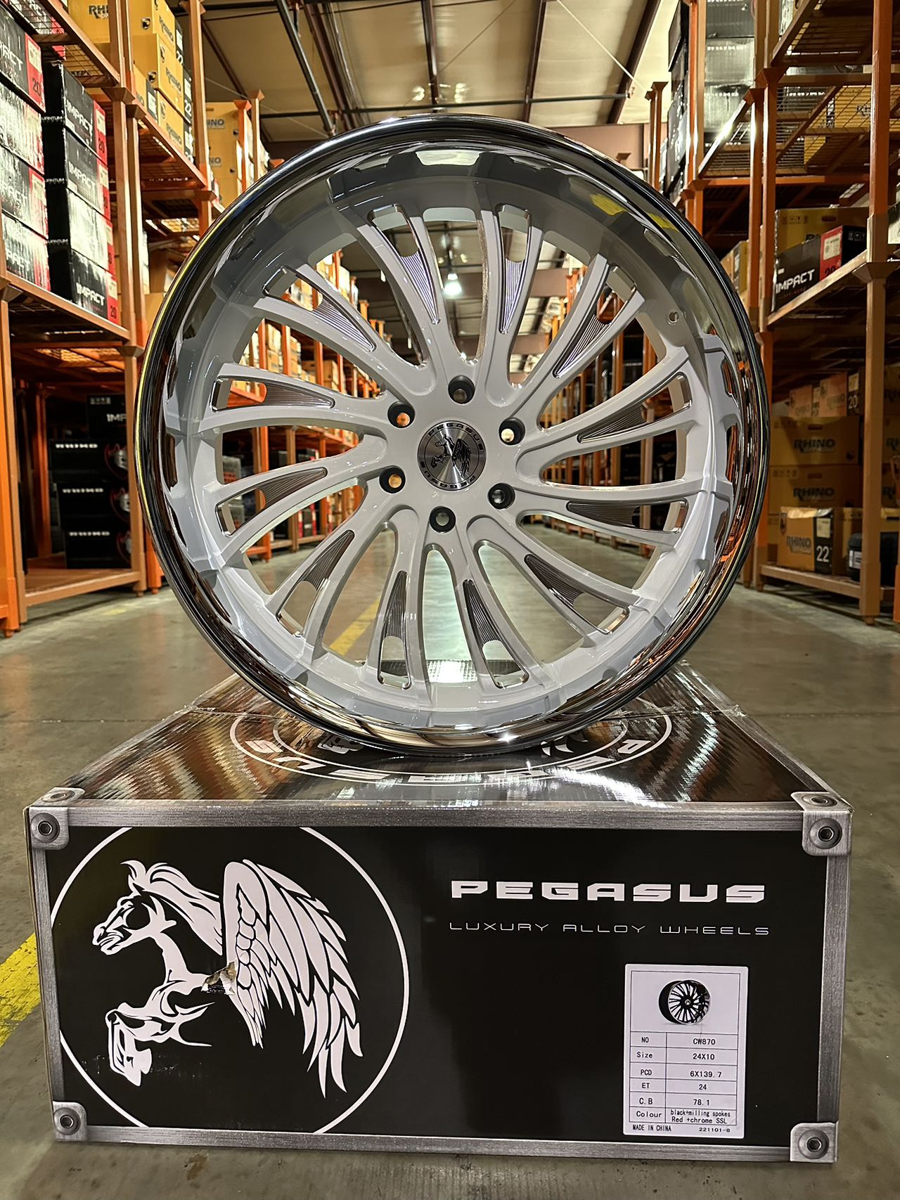 Pegasus 24 inch wheel White Milling Spokes Chrome SSL
